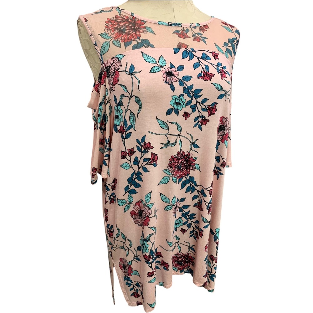 Size 1X French Laundry Womens Cold Shoulder Soft Knit Shirt Pink Print
